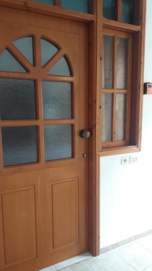 Nefeli β'οροφος Appartement
