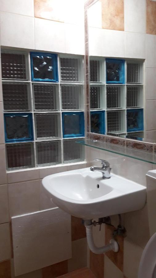 Nefeli β'οροφος Appartement *